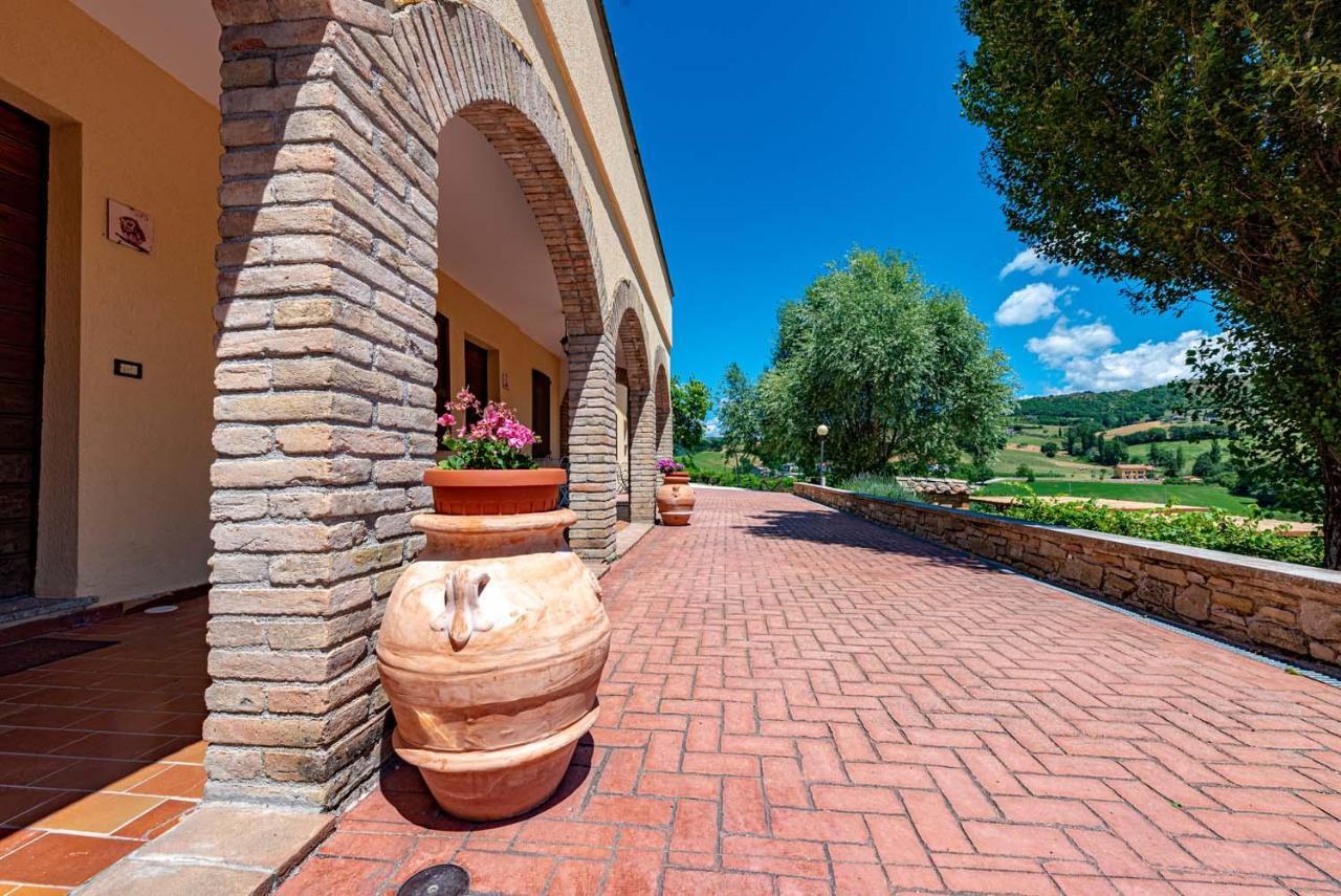 Abadia Farneto Gubbio Exterior foto